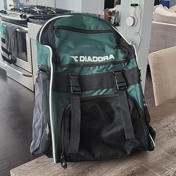 Diadora team bag deals